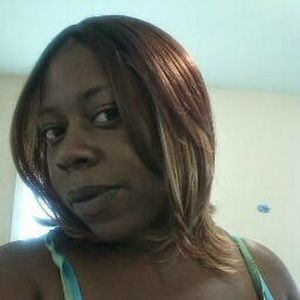 Meet your Posher, Hillary